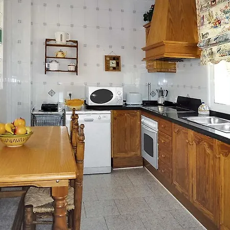 Canadul Villa
